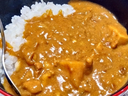 子供が喜ぶ！簡単(^^)コクうまヨーグルトカレー♪