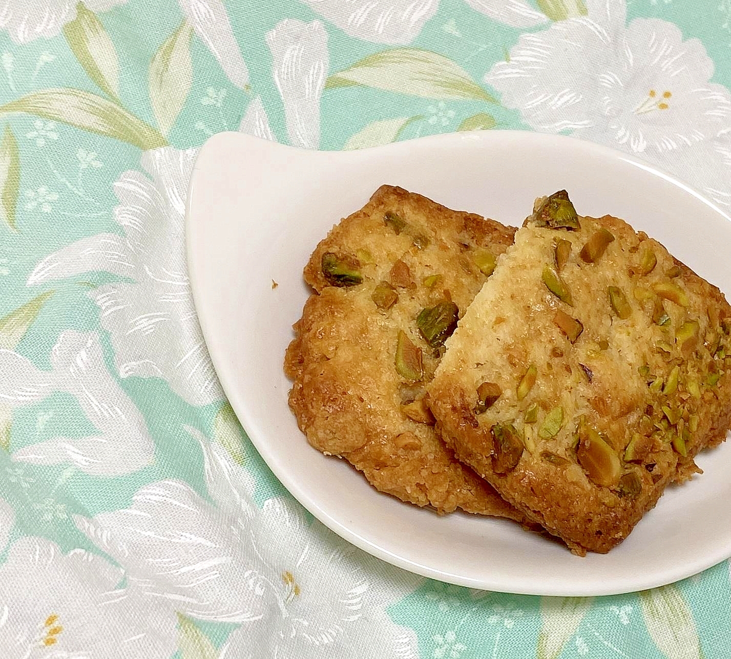サックサクのピスタチオクッキー