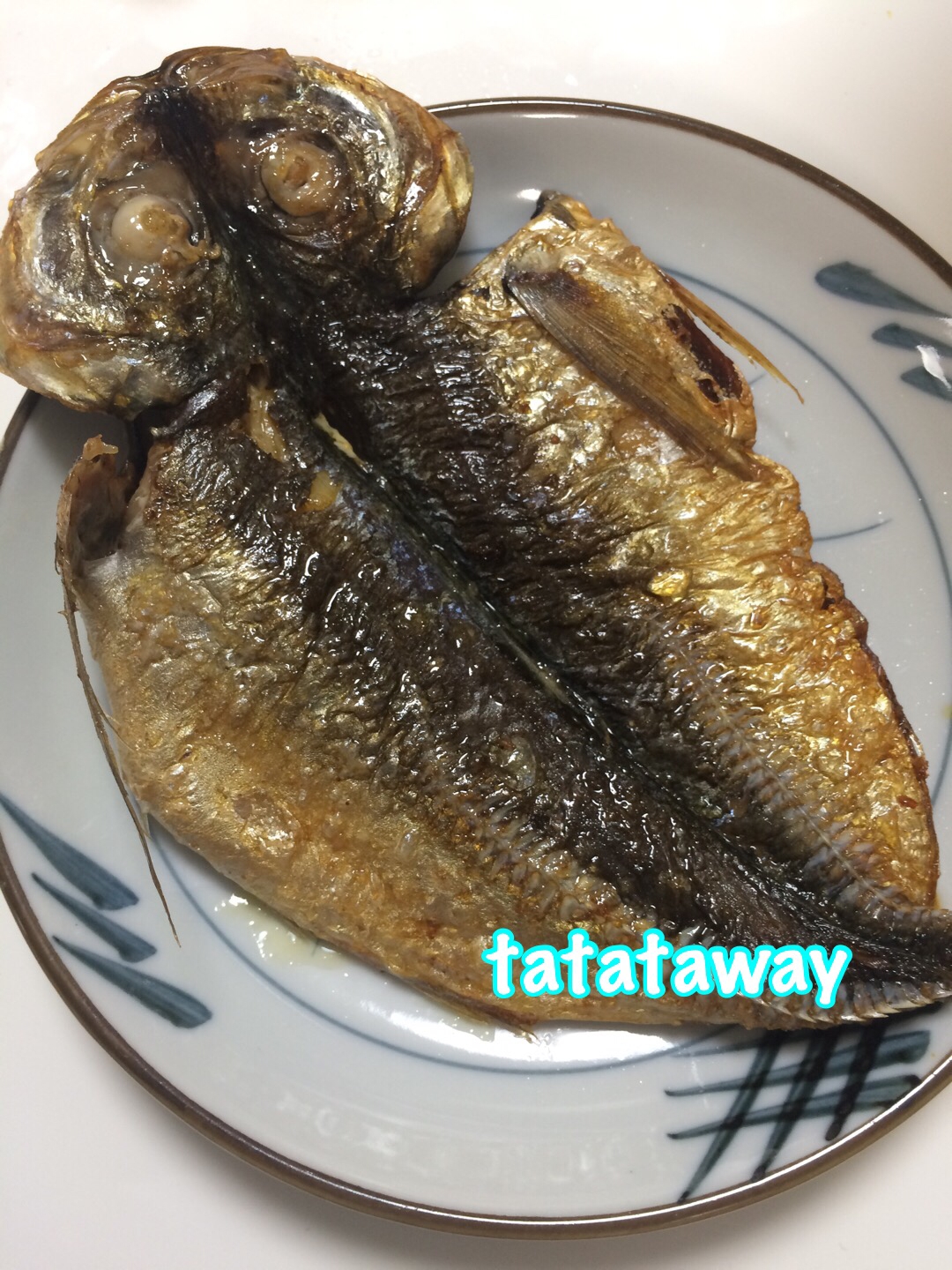 子どもも大好き☆鯵の干物の素揚げ