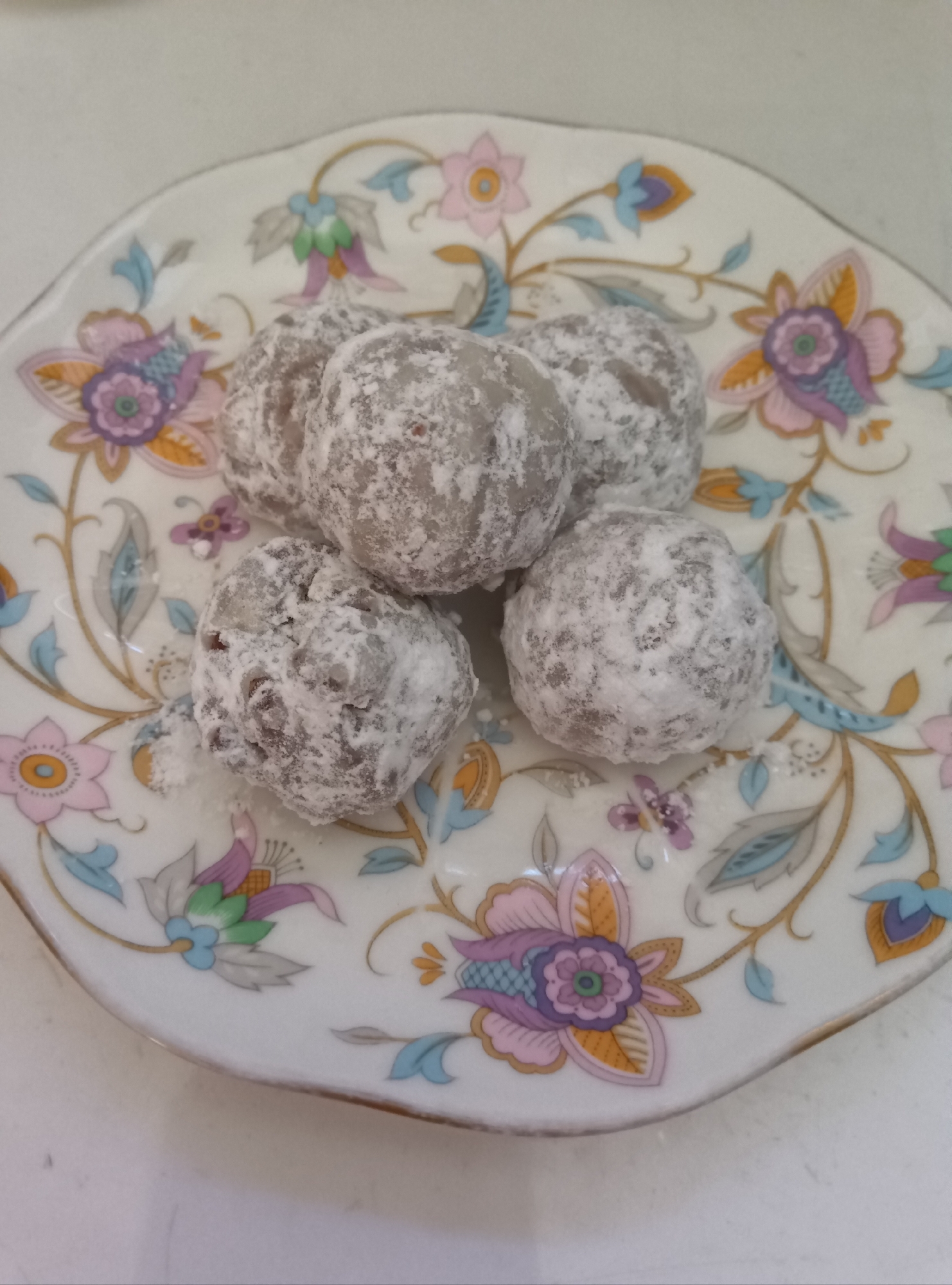 FPでクルミとココアのスノーボール