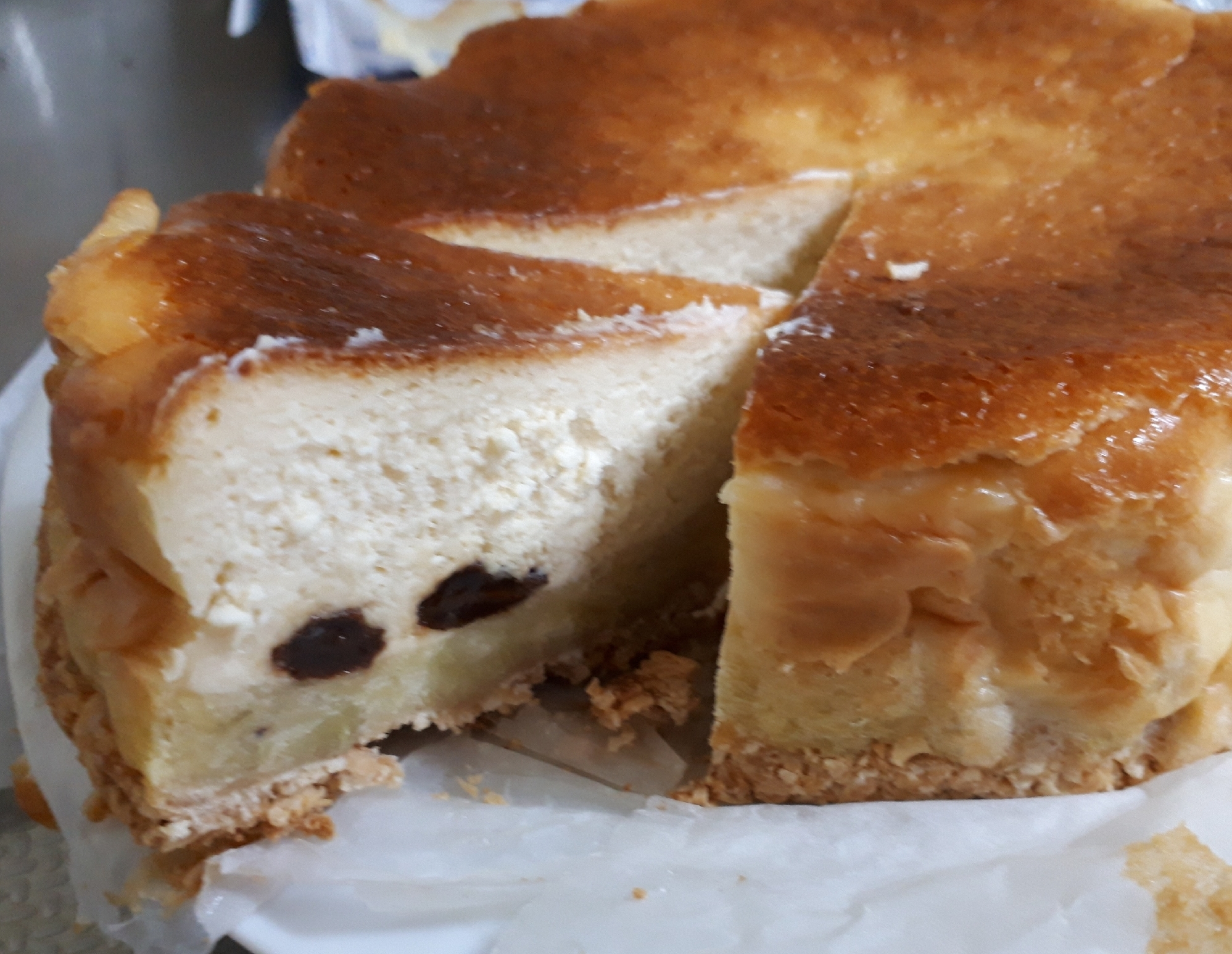 濃厚しっとり⭐お芋&レーズンのベイクドチーズケーキ
