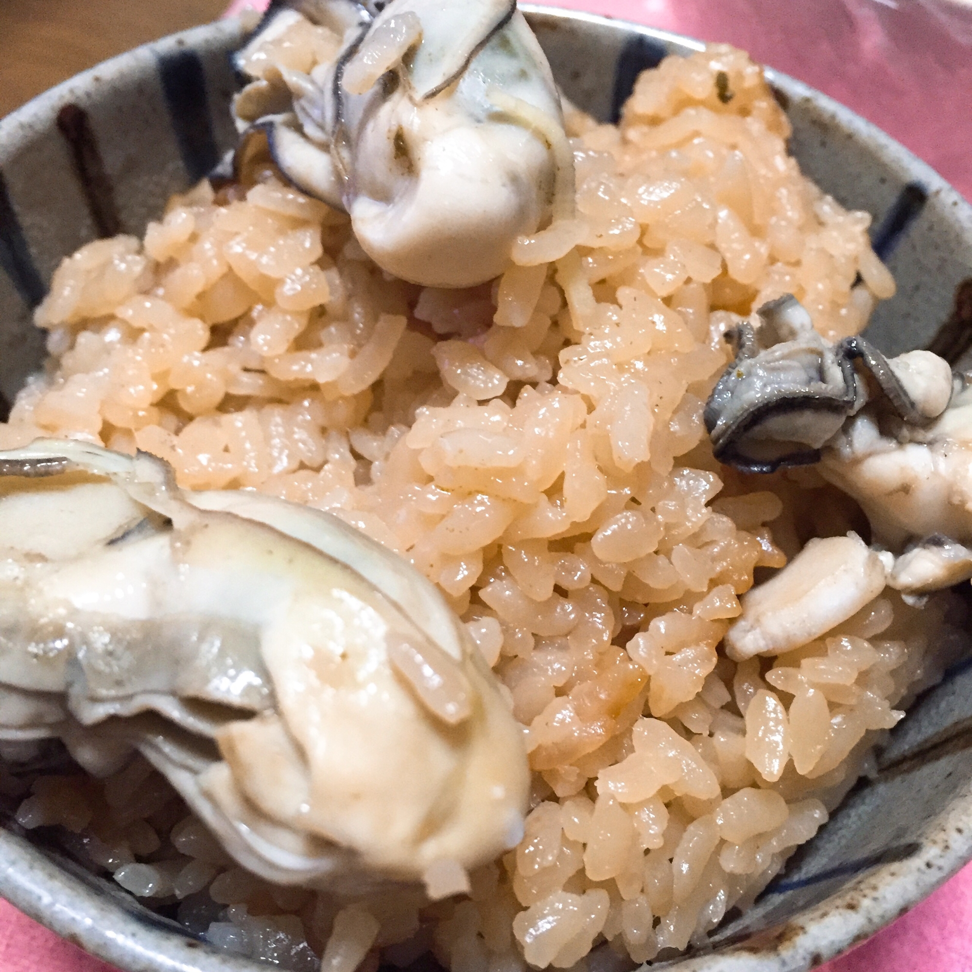 ぷりぷり♬生姜香る~牡蠣の炊き込みご飯