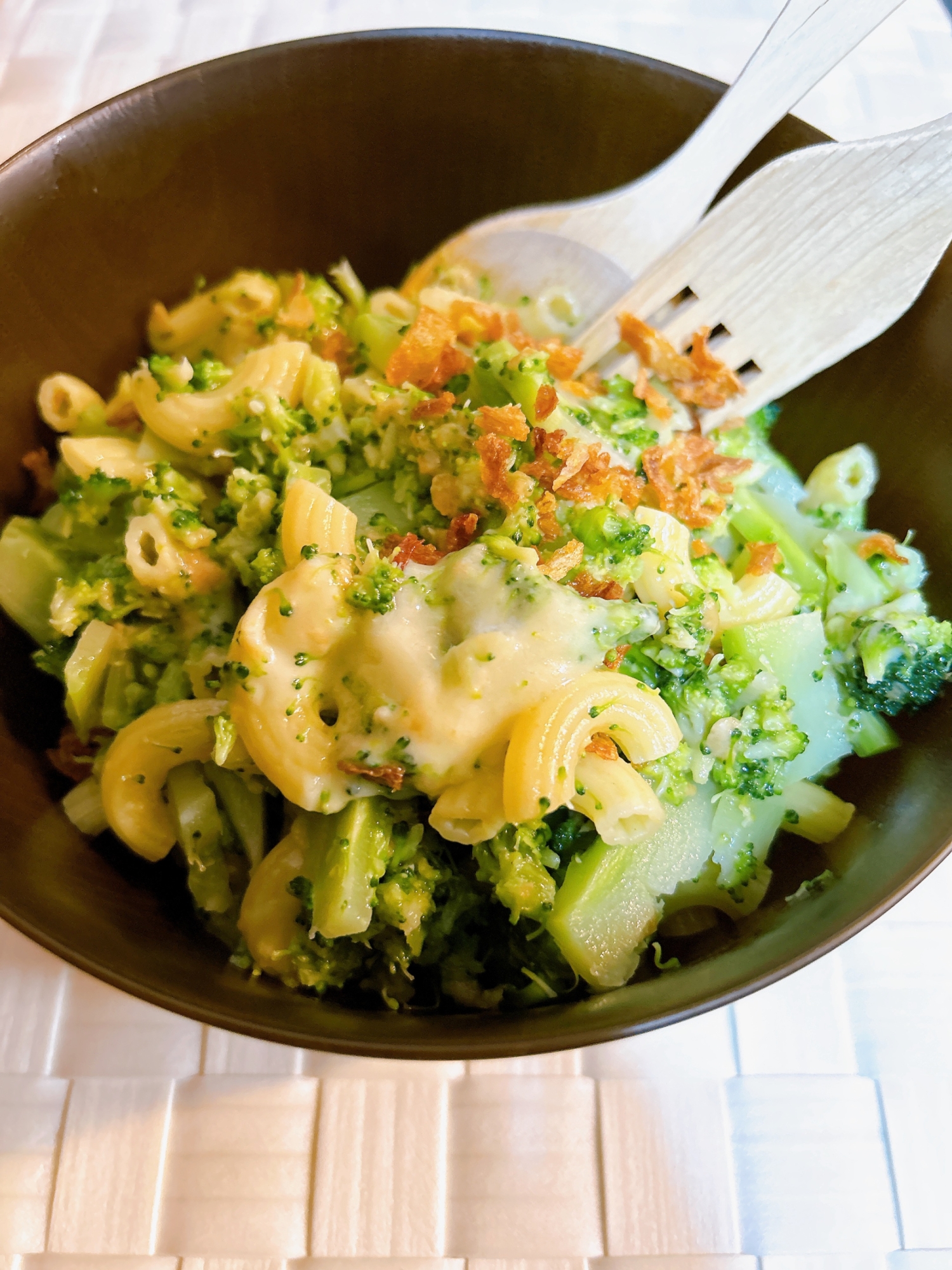 くたくたブロッコリーマカロニ