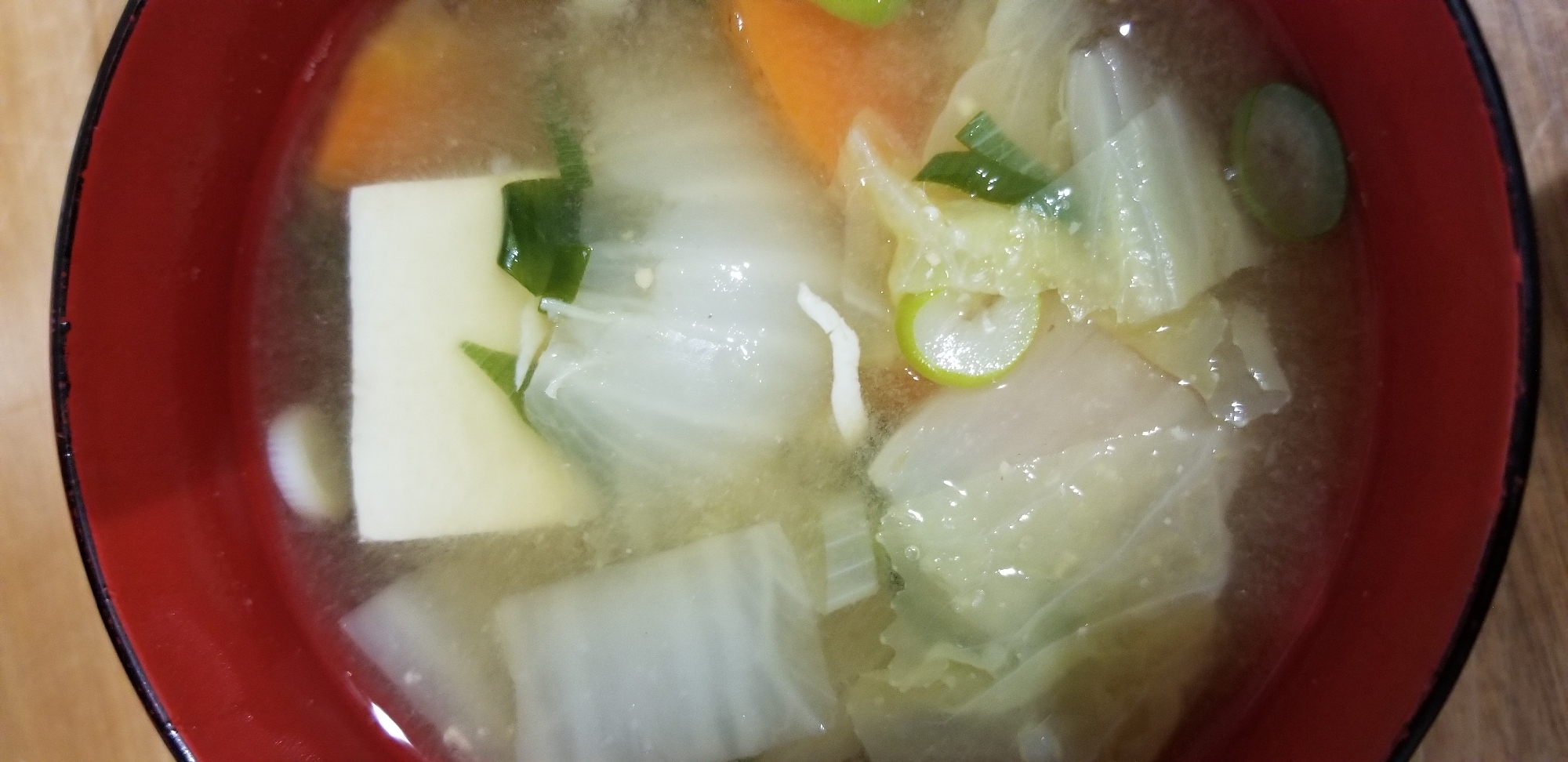 鮭と白菜の味噌汁