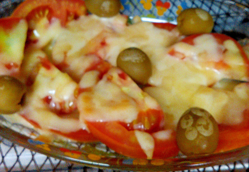 チーズと焼くだけ☆おいしいトマトレシピ