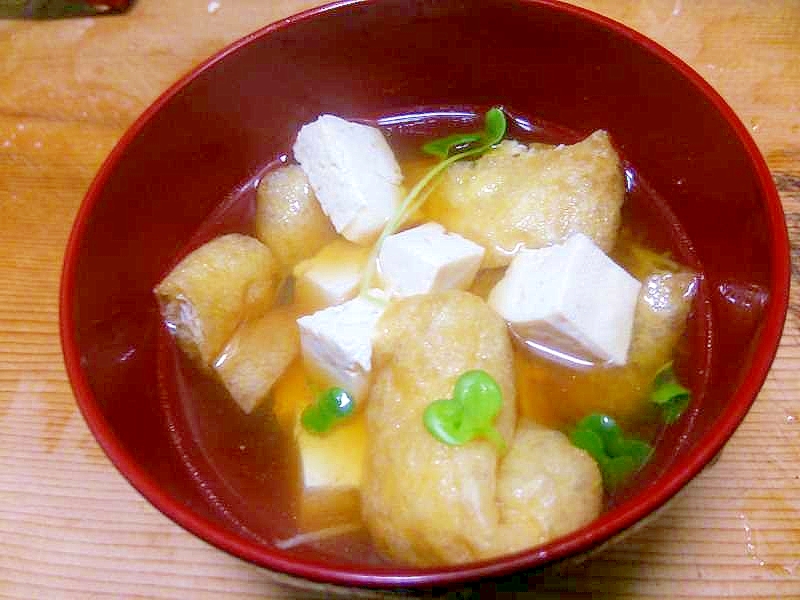 木綿豆腐と油揚げの澄まし汁/かいわれ