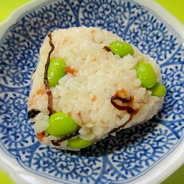枝豆と梅塩昆布のおにぎり レシピ 作り方 By Mint74 楽天レシピ 枝豆と梅塩昆布のおにぎり レシピ 作り方 By Mint74 楽天レシピ