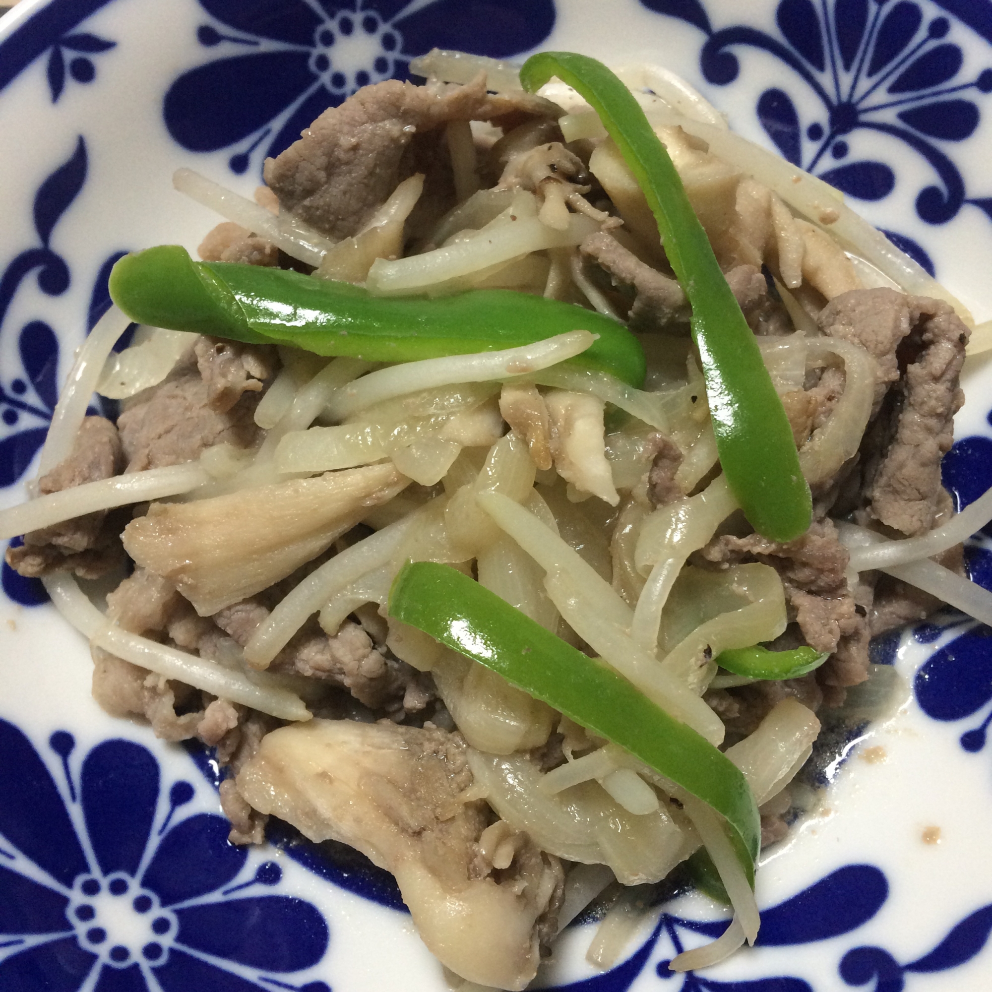 牛コマ舞茸野菜炒め(塩ダレ)