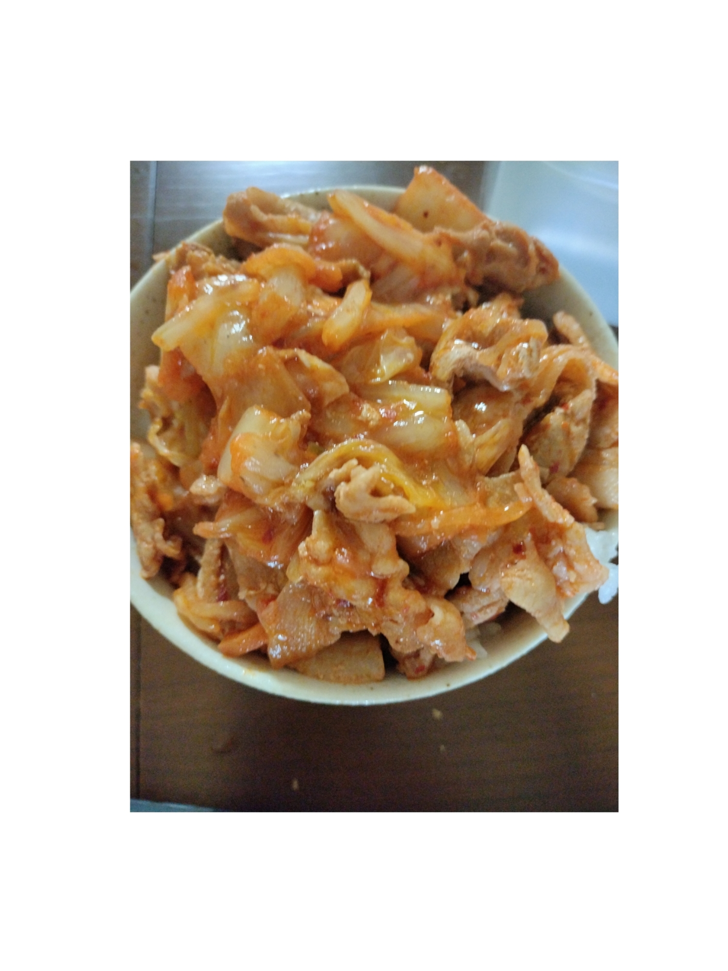 レモン汁でまろやかに、豚キムチ丼