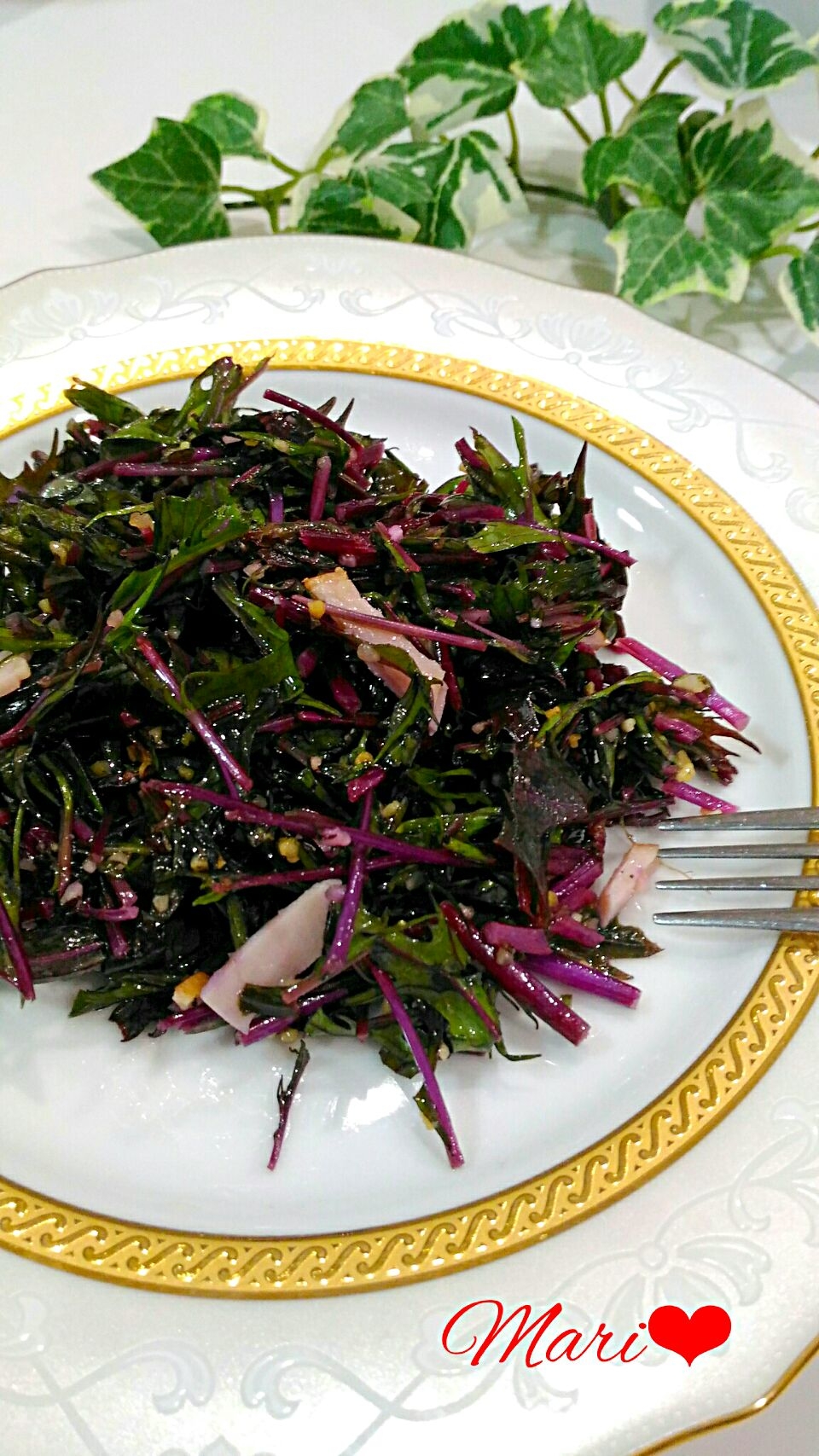 色がキレイ♡紫水菜のフレッシュサラダ