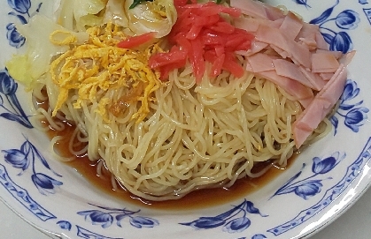 ◆ひろちゃんさん☺️
お昼に冷麺のタレの作り方で、冷やし中華作っていただきました☘️とてもおいしかったです♥️
レポ、ありがとうございます(*ﾟー^)