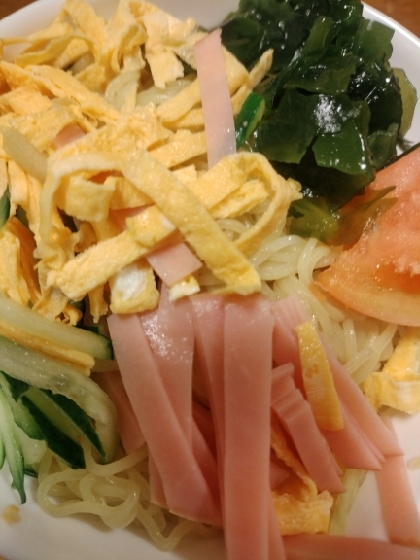 サラダ風の冷やし中華