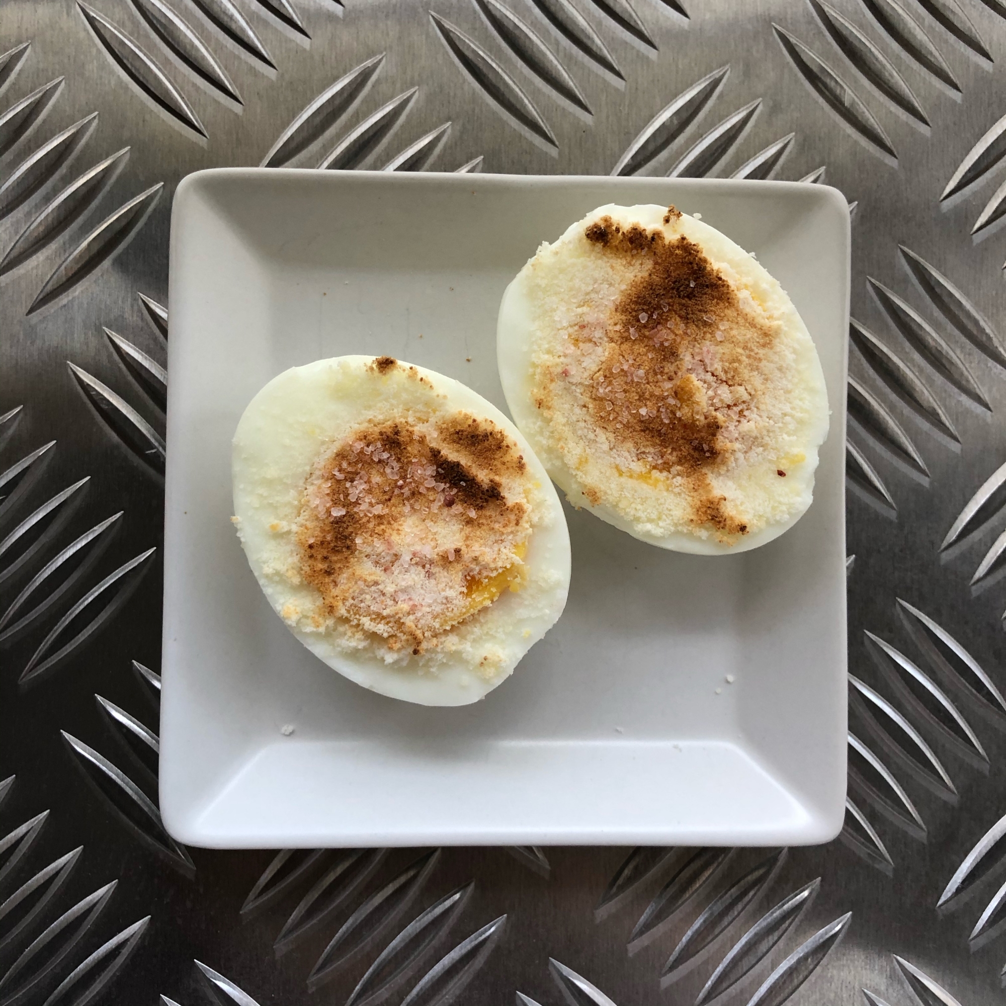 お弁当のおかず　ゆでたまごの粉チーズ焼き♪