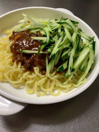 お子様向けのお味♫ウチのジャージャー麺