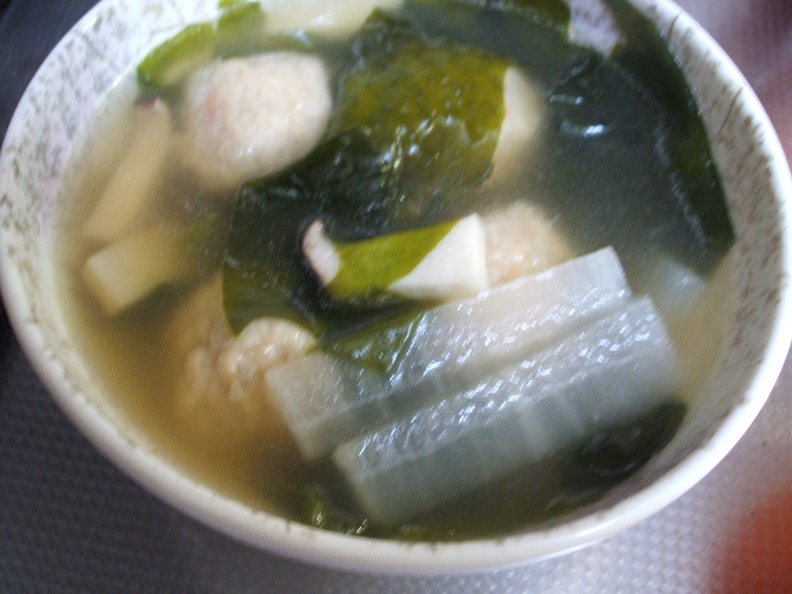 肉団子入り★大根とわかめの中華スープ
