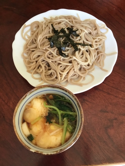 スルッと食べれる♡冷たいとろろ蕎麦