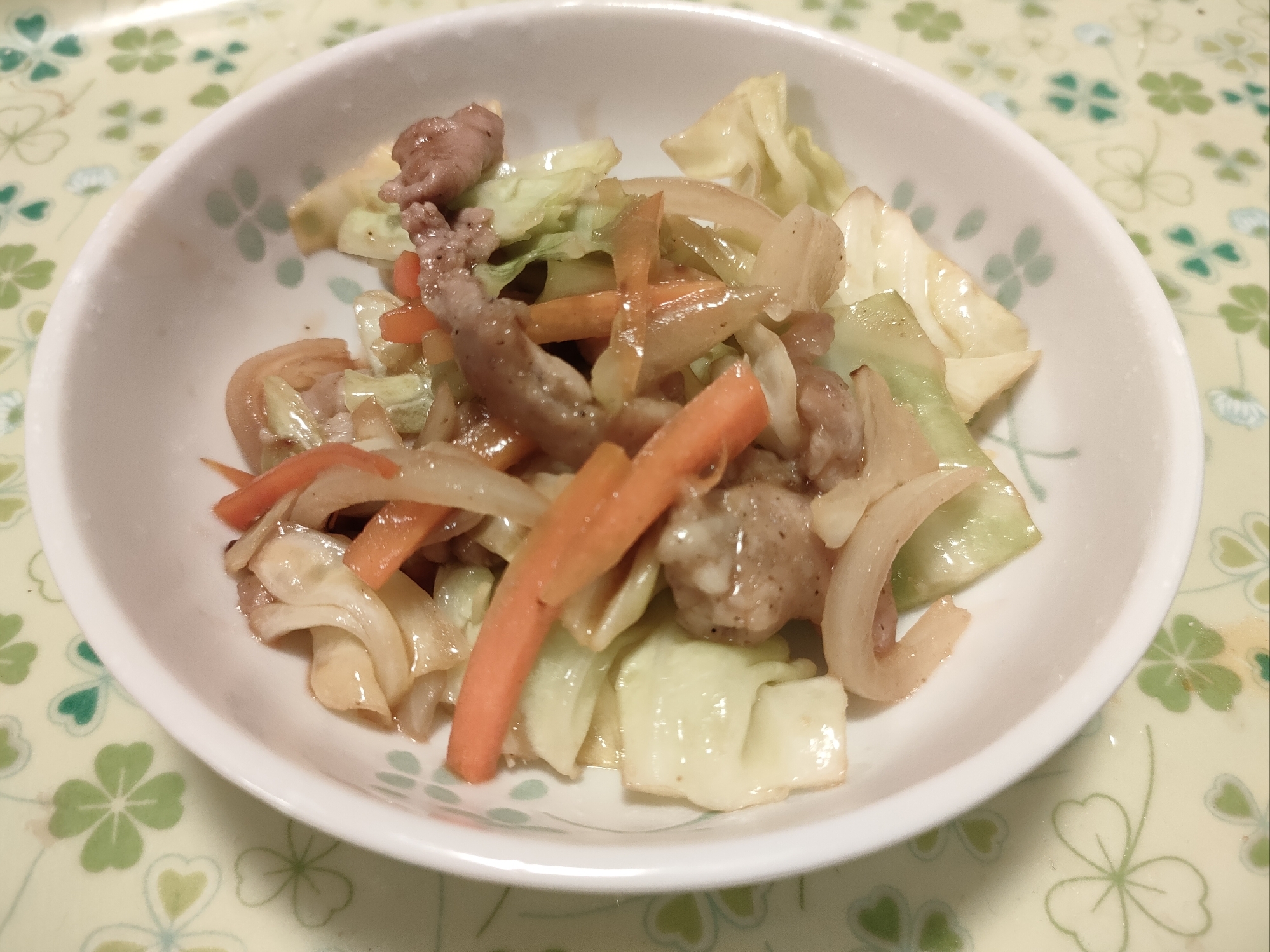 豚こまとキャベツのオイスター炒め