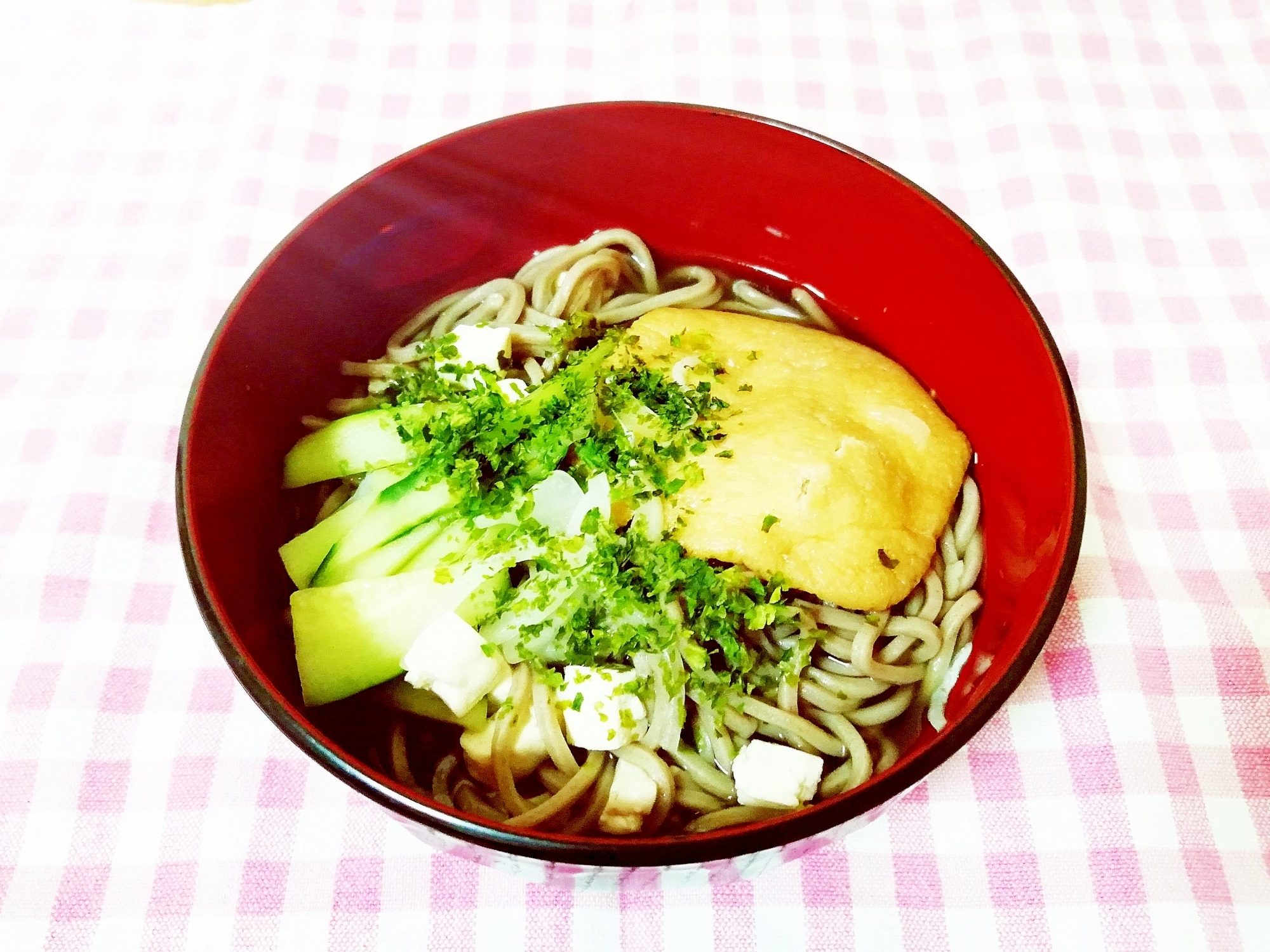 磯の香漂う♪きゅうりと玉葱のお蕎麦