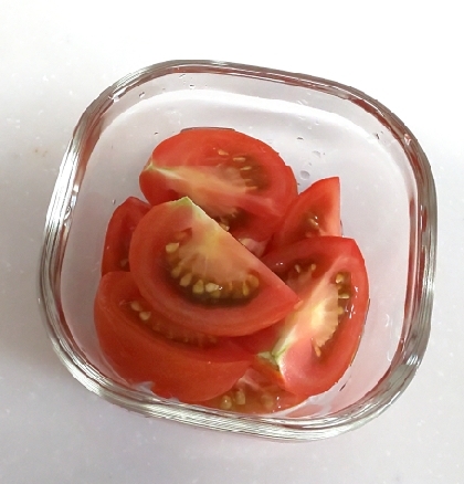 パンペルデュさん☺️実家で収穫したミディトマトでマリネ、さっぱりとてもおいしかったです♥️夏はトマトたくさん食べたいです✨レポ、ありがとうございます(*ﾟー^)