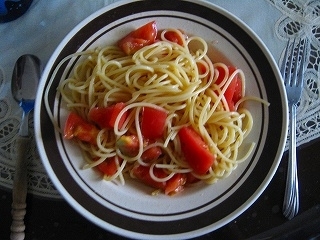 超簡単！！トマトの冷たいパスタ