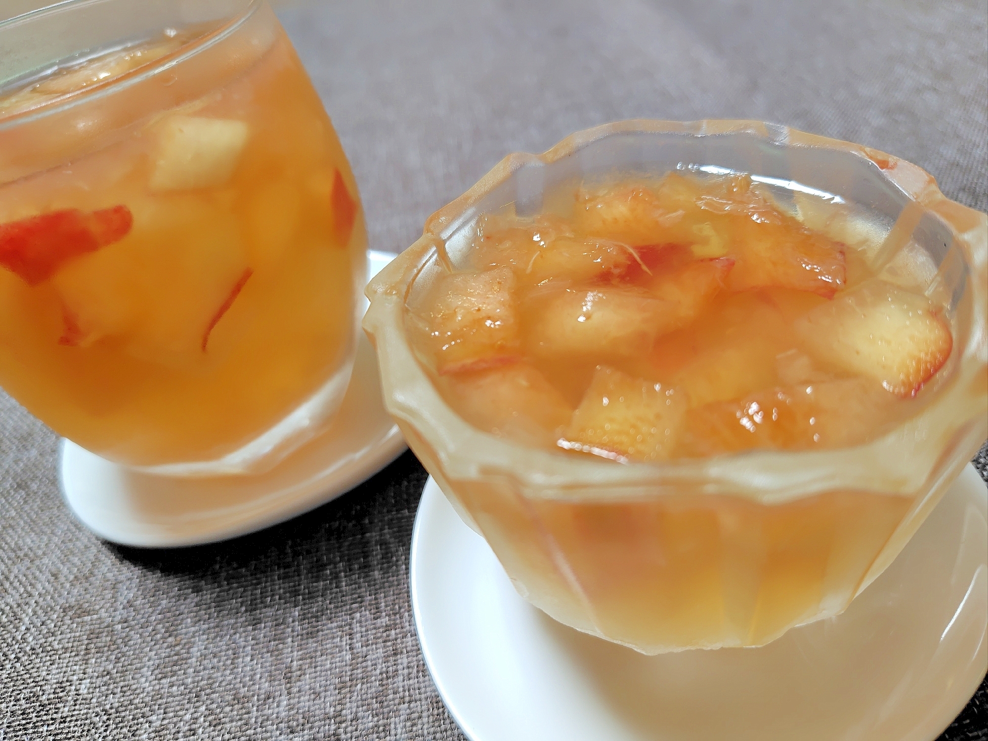 作業は5分！レンチン簡単　桃ゼリー