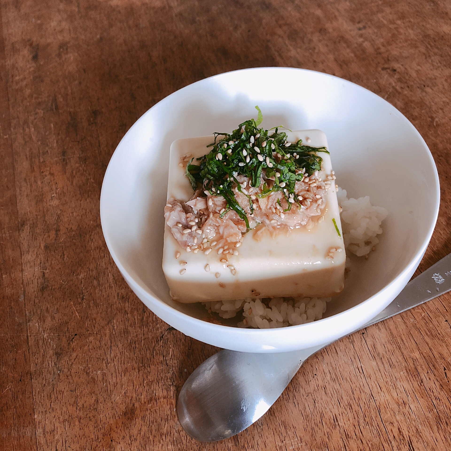 味付けツナの奴丼