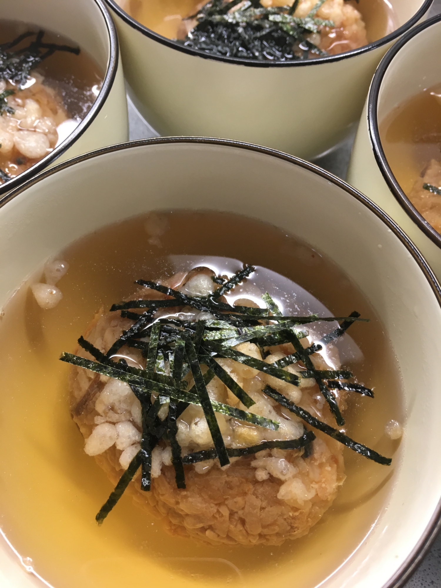 炊き込みご飯のだし茶漬け