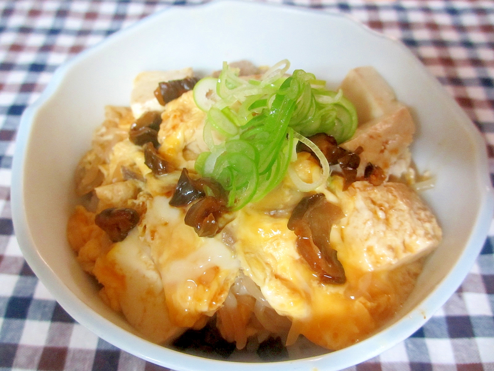 豆腐の卵とじキューちゃん丼