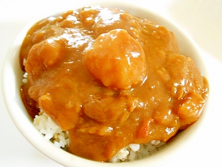 豚カシラ肉で　カレーライス