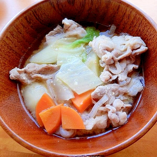 初心者サンでも早い❤肉多めでジャガ芋1個の豚汁♪