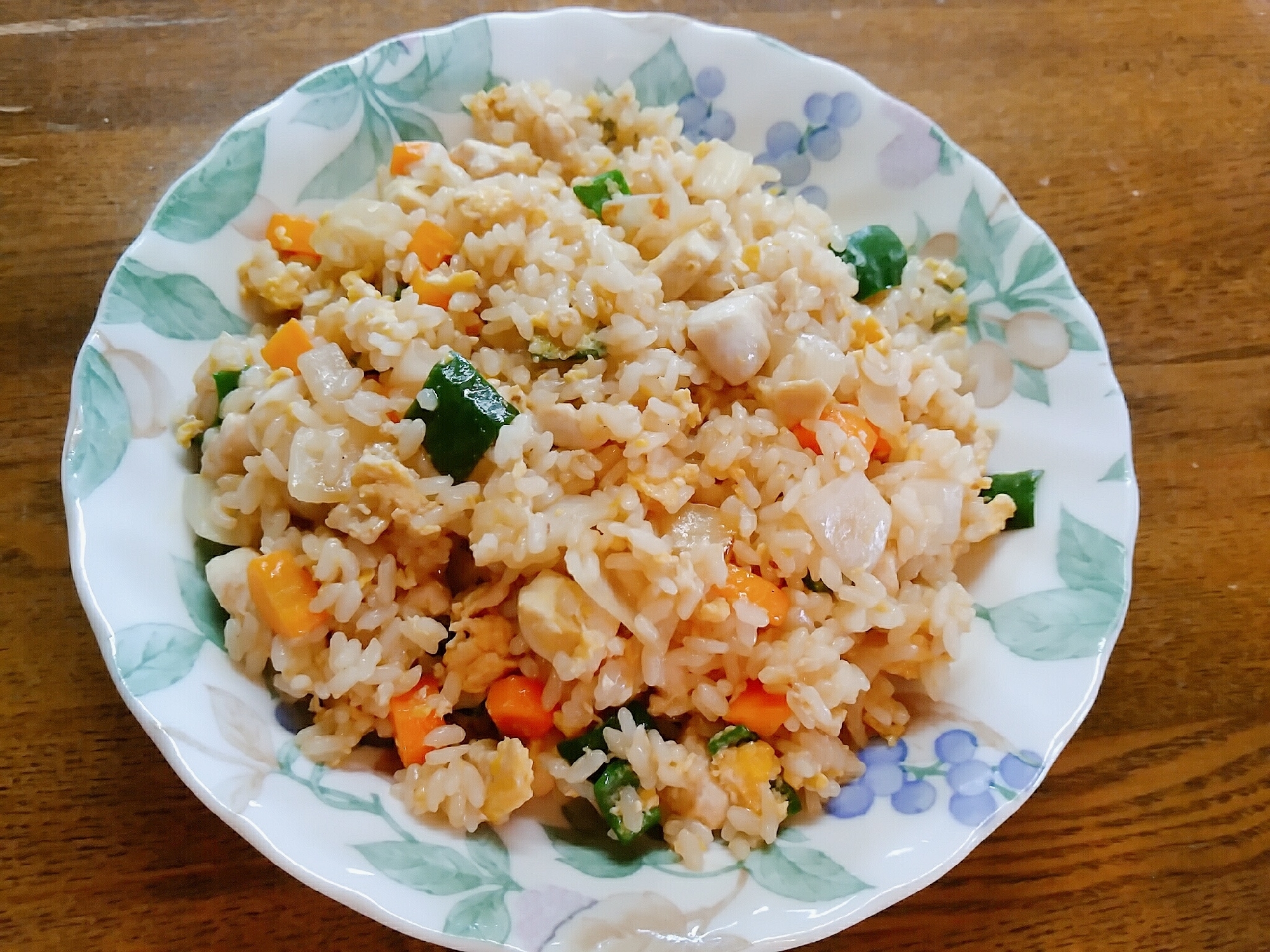 鶏胸肉とししとうのチャーハン