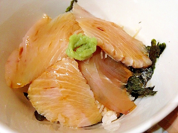 びんちょう鮪のヅケ丼 レシピ 作り方 By 週末は男子厨房 楽天レシピ