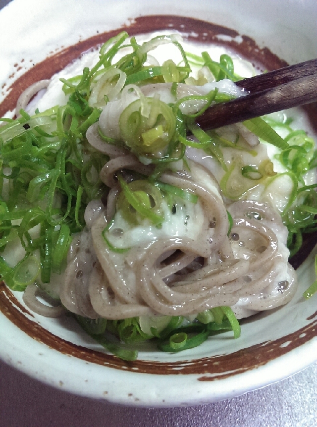 ※長いものとろろそば