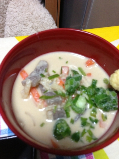 シャケ入り粕汁