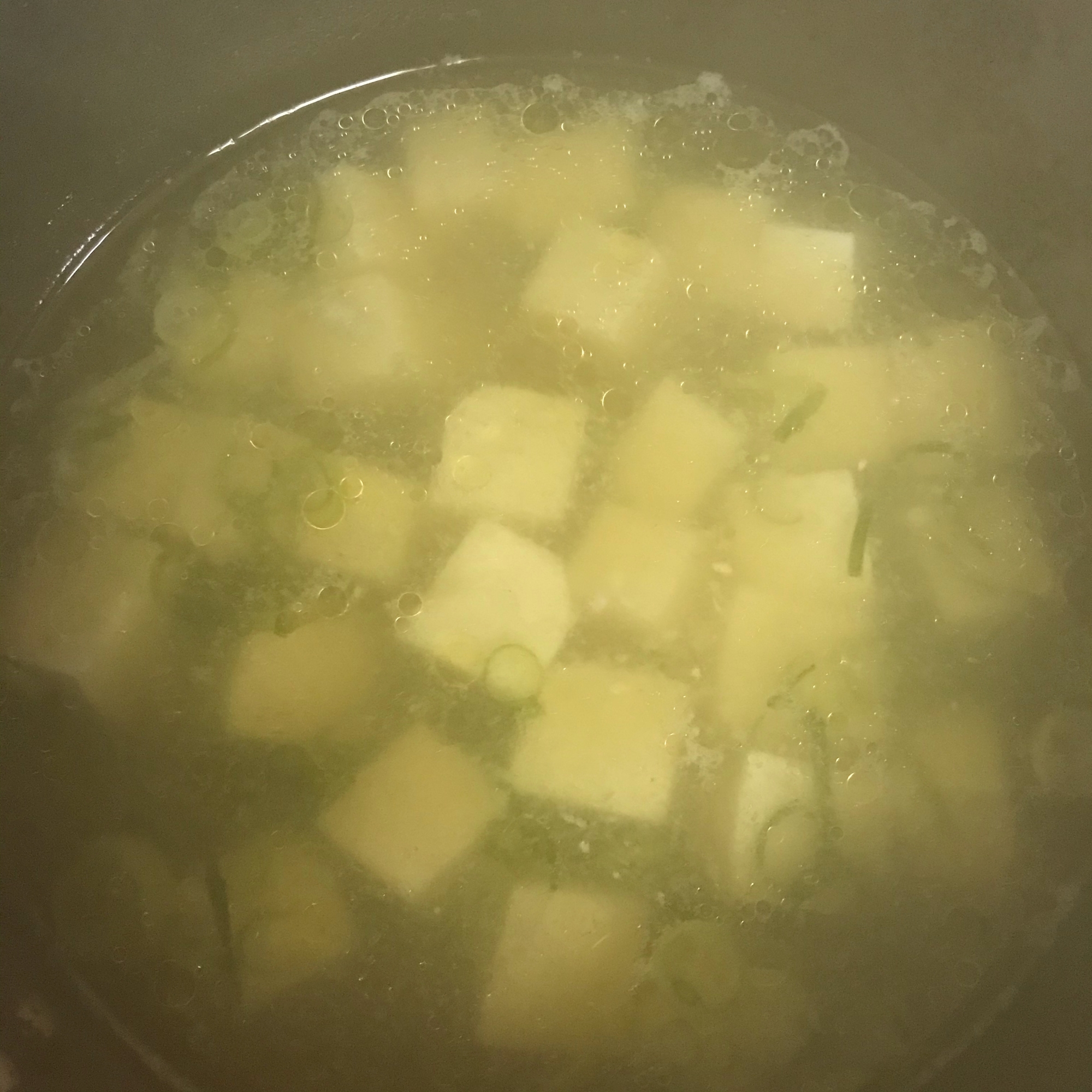 豆腐と鶏挽肉のスープ