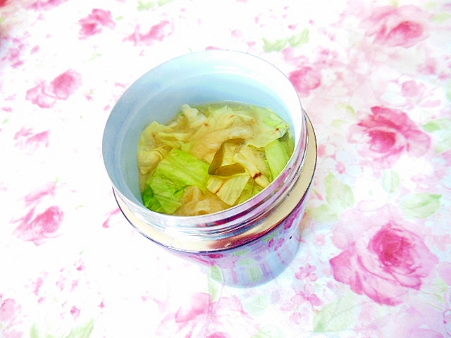 スープジャーde❤キャベツとワカメと油揚げの味噌汁