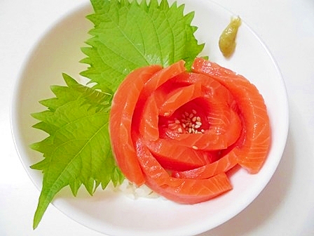 サーモン丼 バラの花 バージョン レシピ 作り方 By V るん 0394 楽天レシピ サーモン丼 バラの花 バージョン レシピ 作り方 By V るん 0394 楽天レシピ