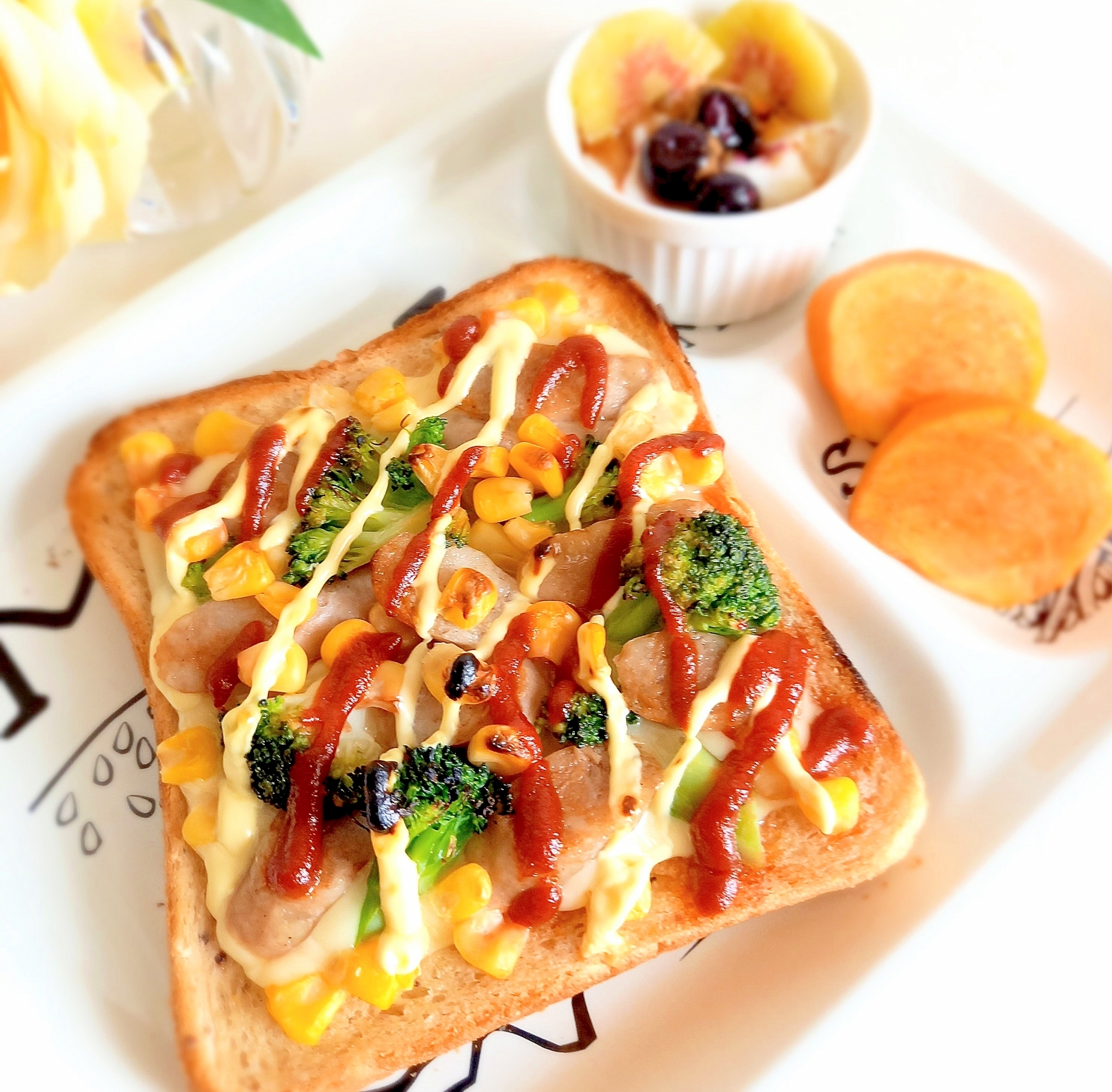 ピザ風ᕷ*ウインナーとチーズのオープンサンドꕤ୭*