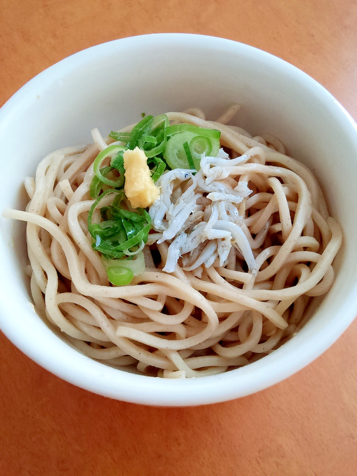 生姜が香る 簡単 しらすとねぎのぶっかけ冷やしそば レシピ 作り方 By みずたまsweet 楽天レシピ 生姜が香る 簡単 しらすとねぎのぶっかけ冷やしそば レシピ 作り方 By みずたまsweet 楽天レシピ