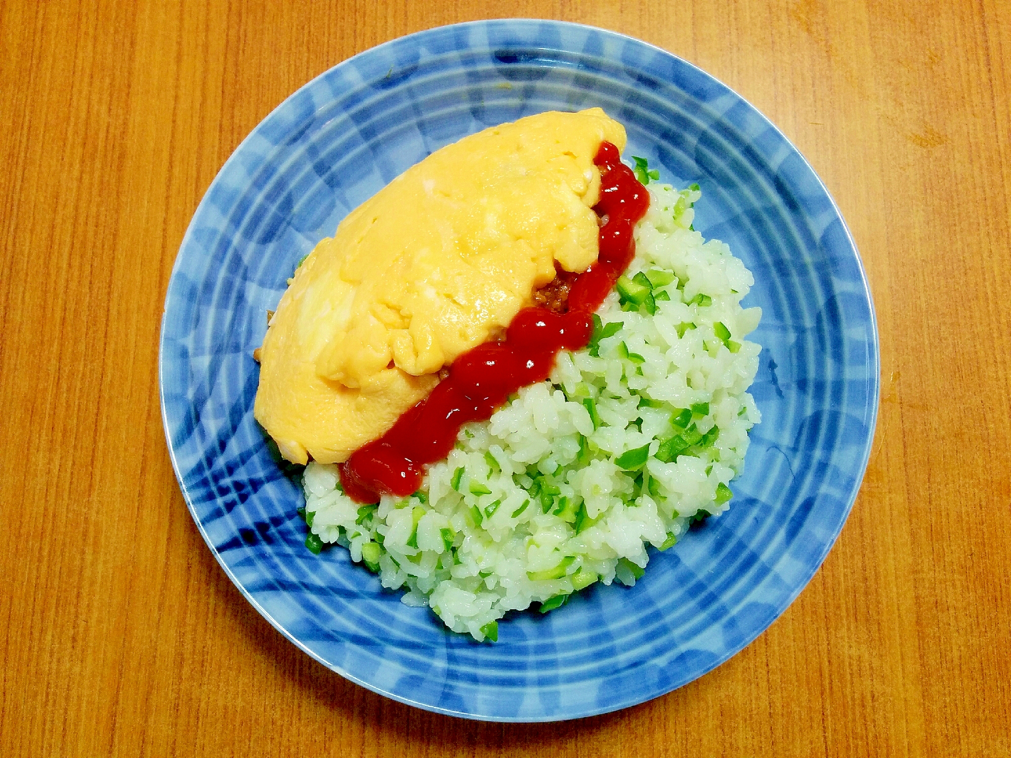 野菜もお肉も卵も♡大満足オムレツ