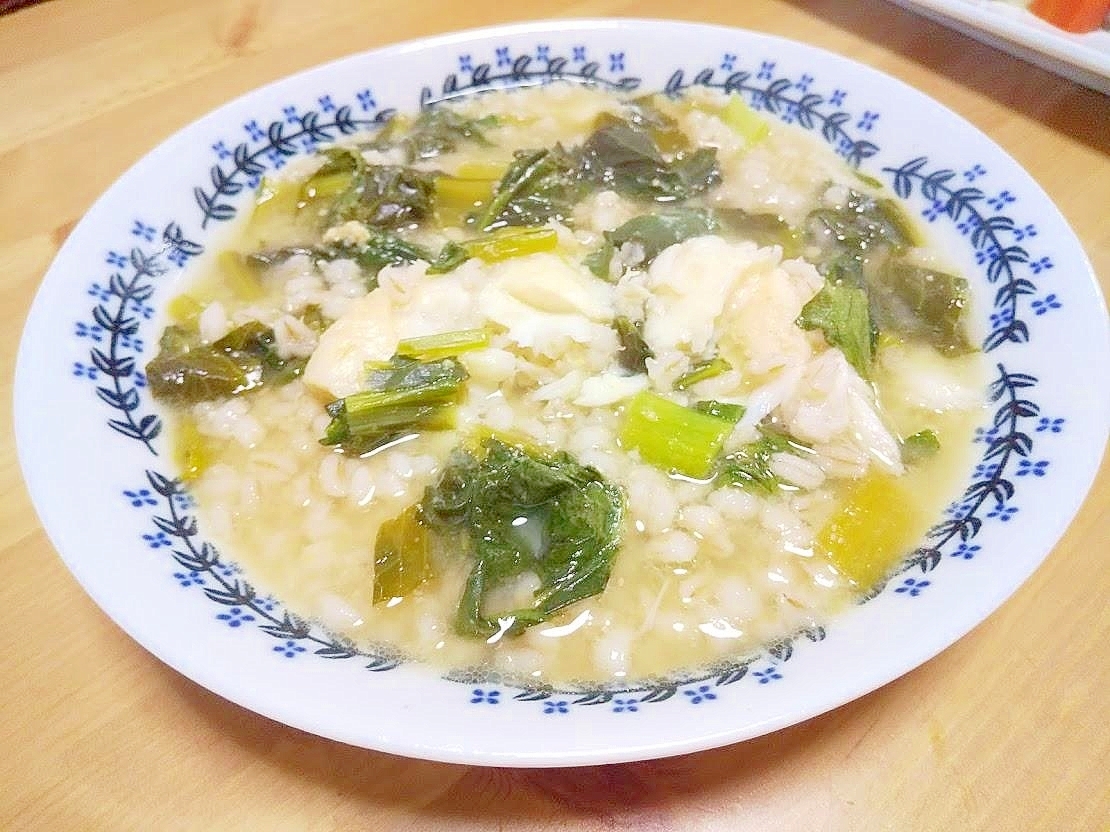 白身魚と小松菜のもち麦雑炊 レシピ 作り方 By Fumi 楽天レシピ