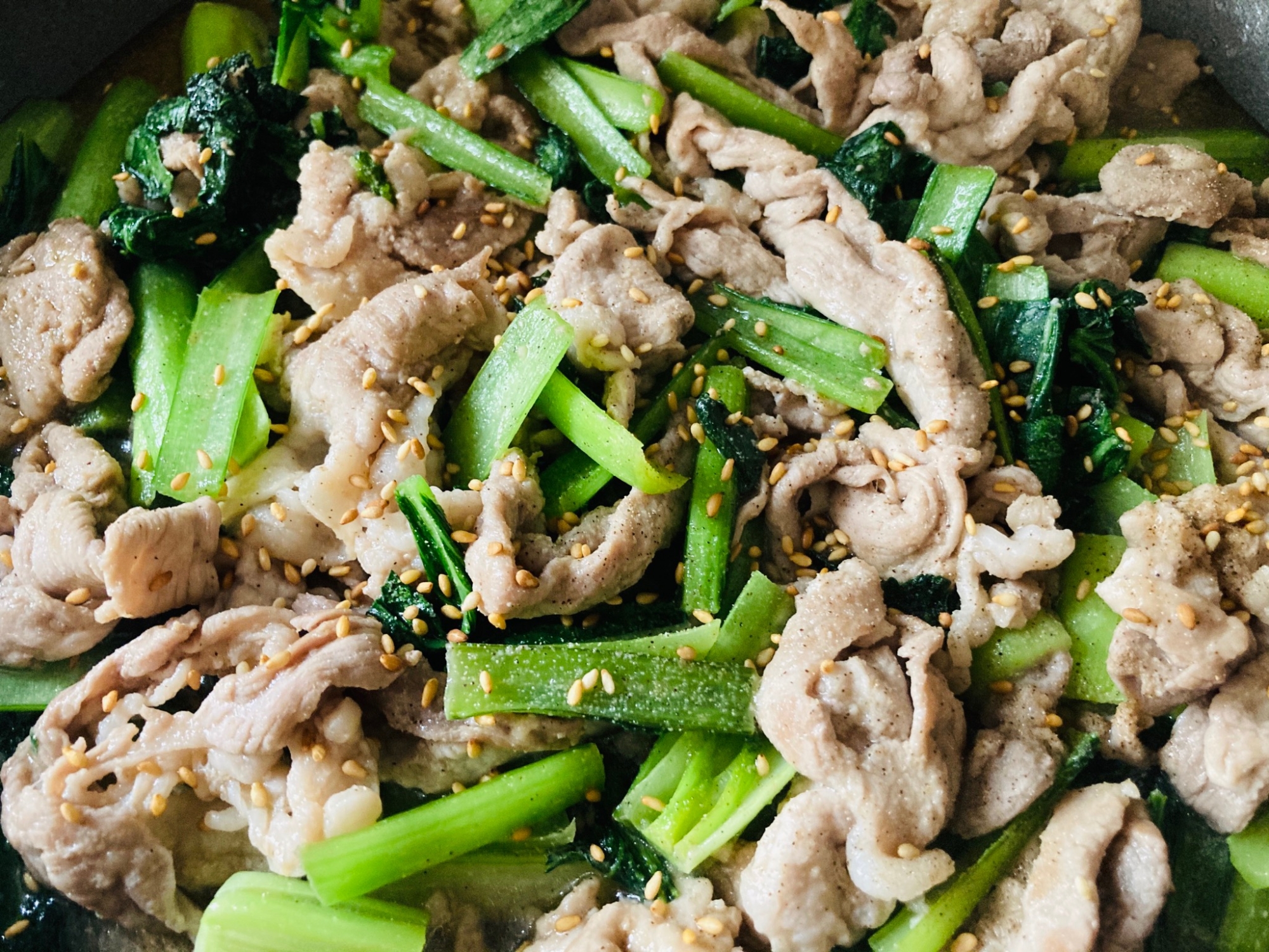 小松菜と小間切れ肉のオイスターソース炒め