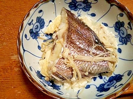 鯛と　豆腐の　酒蒸し