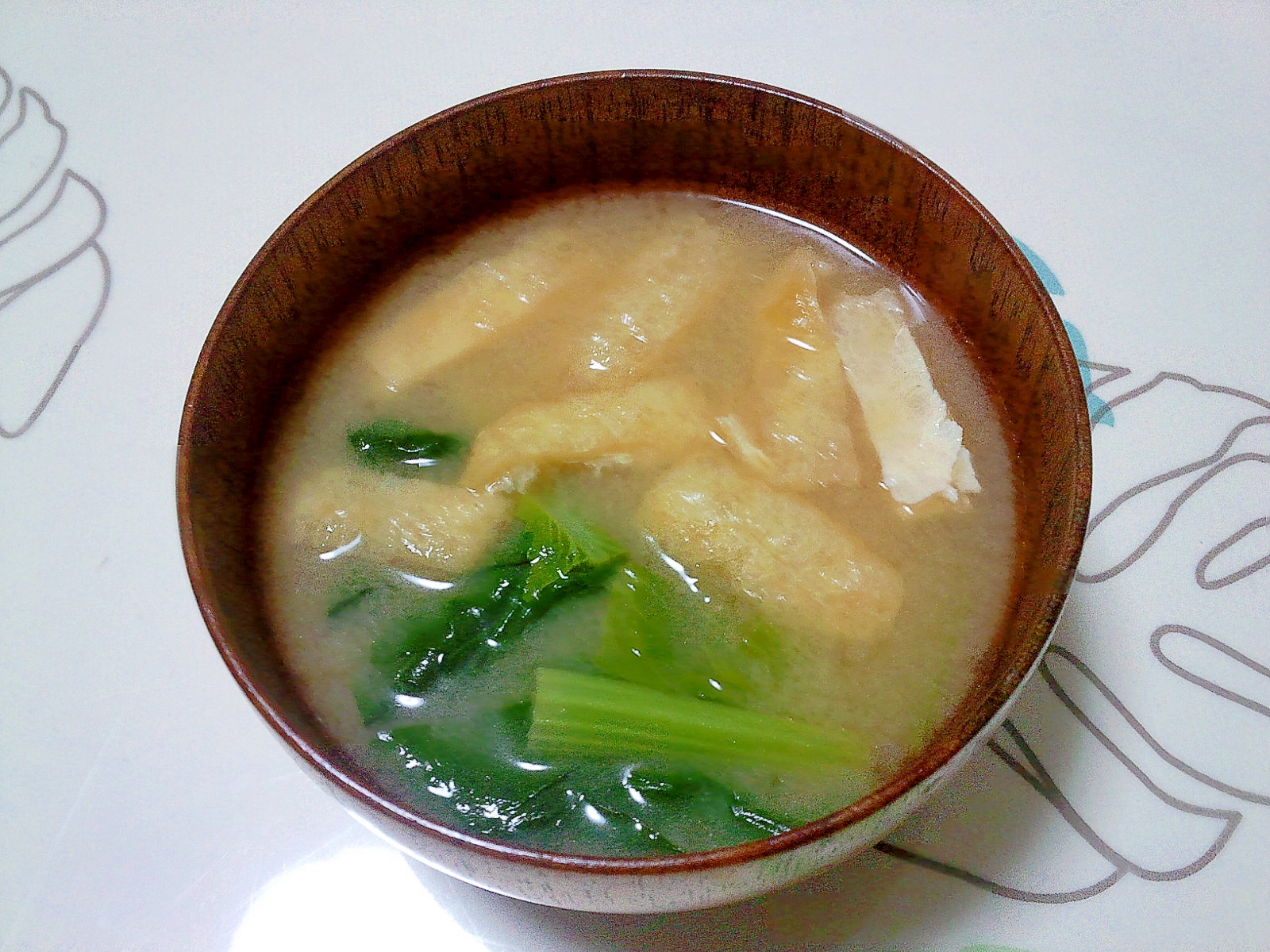 お揚げと小松菜の味噌汁＋＋