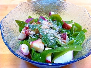 ☆タコと茎ワカメの酢の物☆