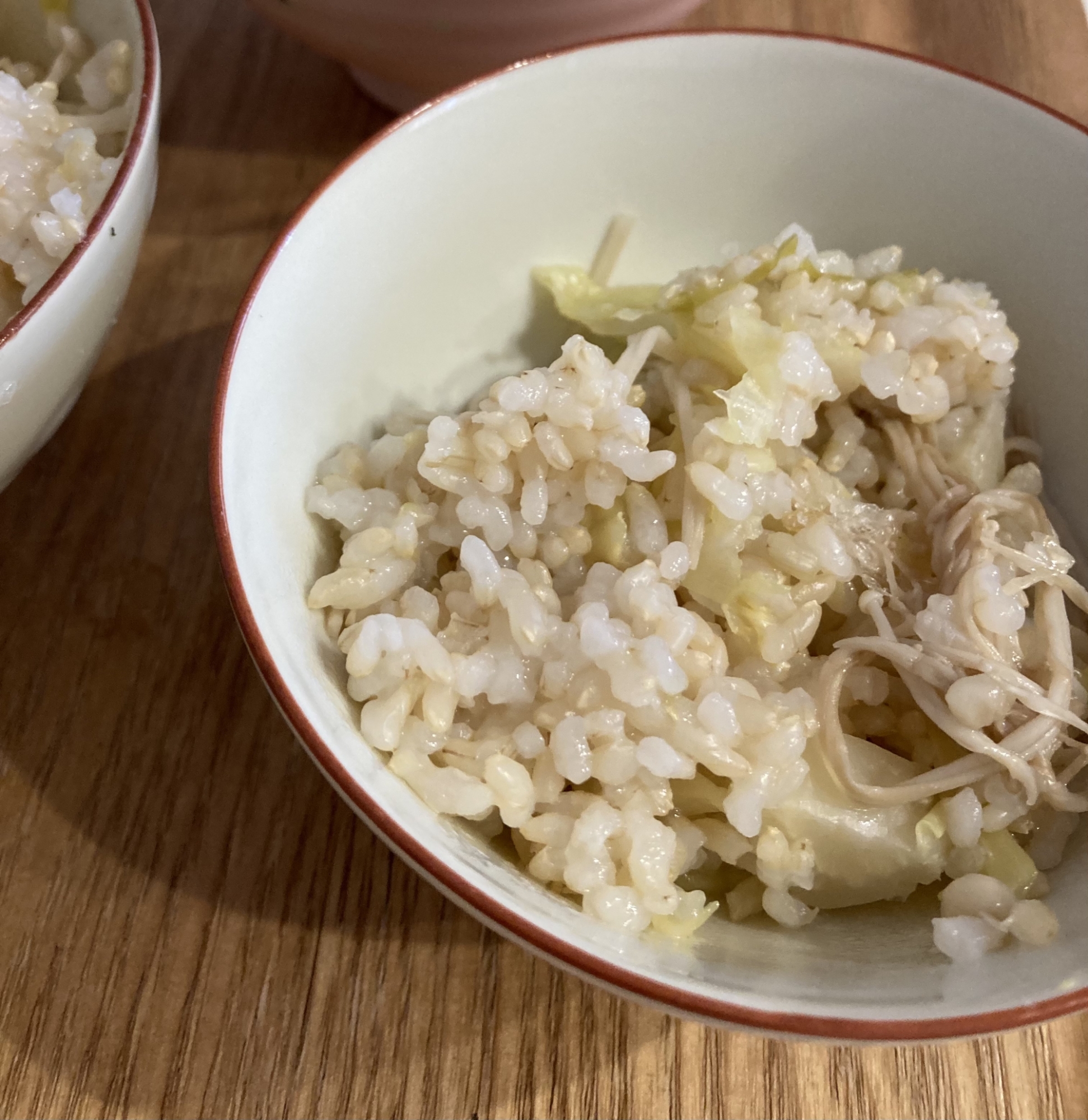 そのままエノキとキャベツだし炊き込みご飯