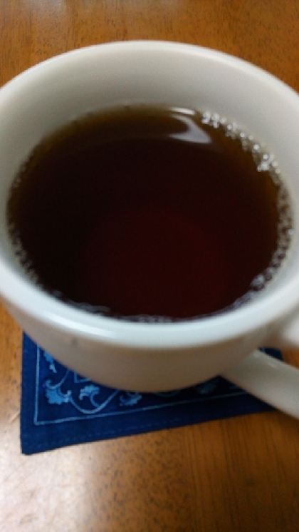 めっきり寒くなりましたよね(*_*)まだまだ残ってる麦茶を温めて飲んでみました！甘くなって美味しいですね！♥(≧▽≦)♥