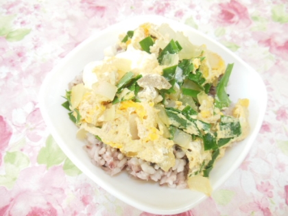 まな板なし！5分❤ニラ卵丼♪（ほぐしタラコご飯）