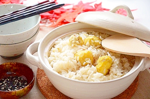 土鍋で炊く生姜風味の栗ご飯