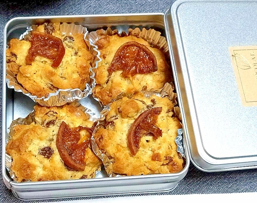 オーツ麦入りドライフルーツ乗せロックケーキ